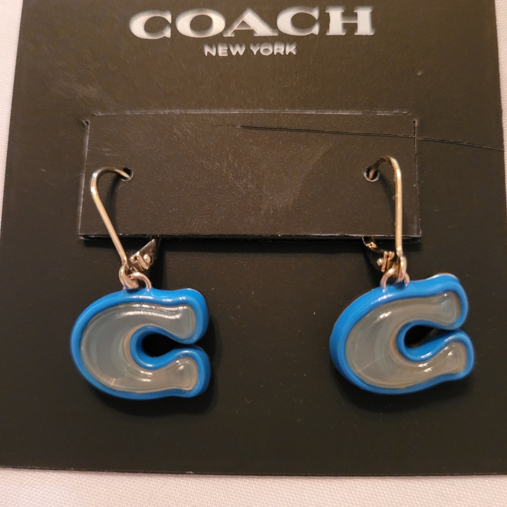 NWT Chic Coach C Earrings - Picture 1 of 2